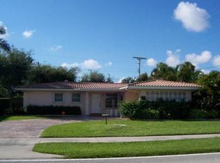 834 W Camino Real, Boca Raton, FL 33486