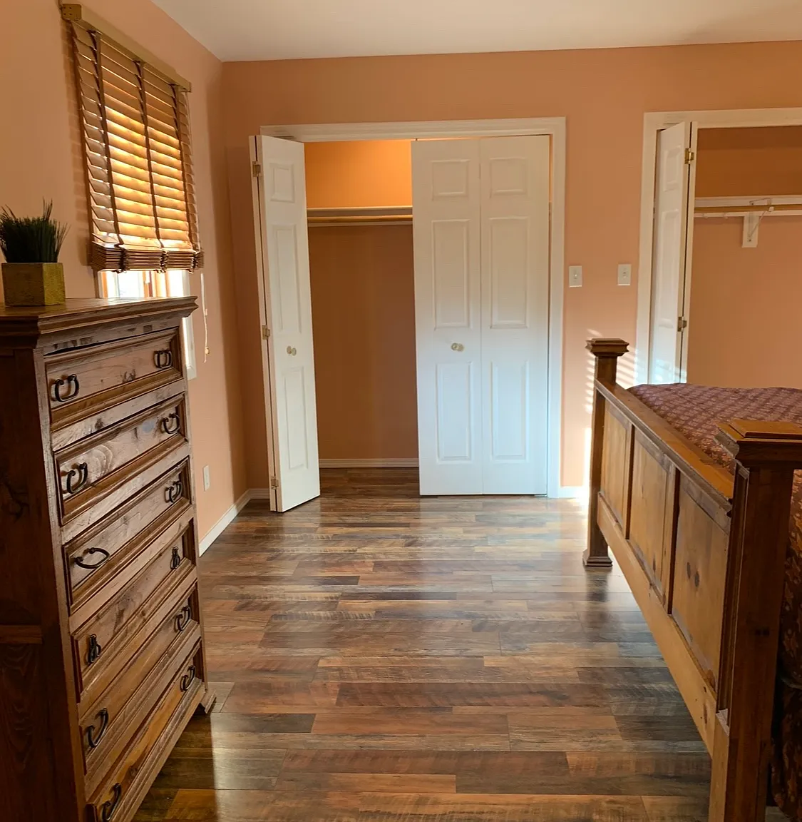 1 bed, 1000 sqft, $2,000 — Photo 2
