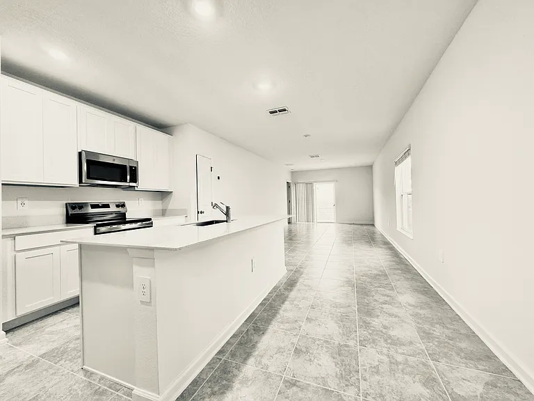 1807 Weir Blvd — Photo 26