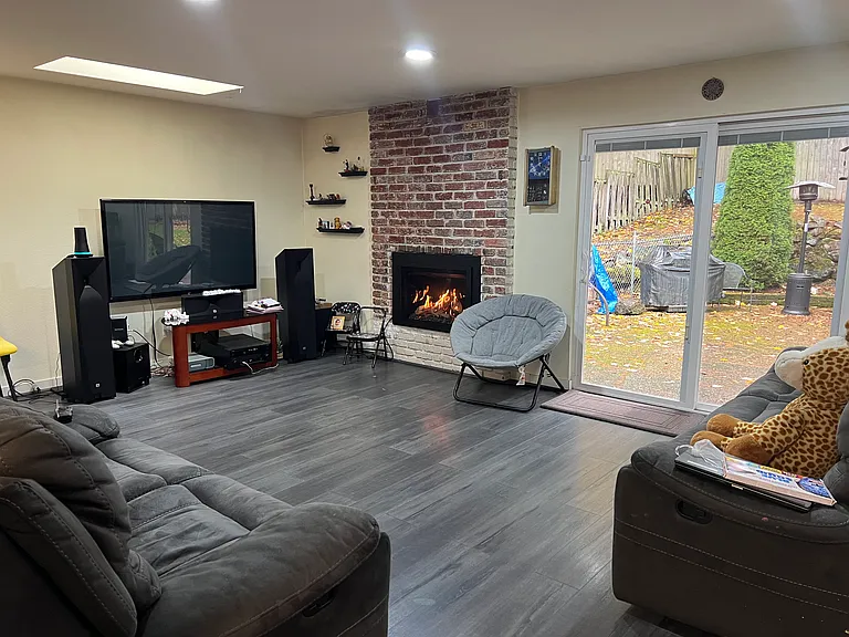 16863 NE 24th Pl — Photo 5