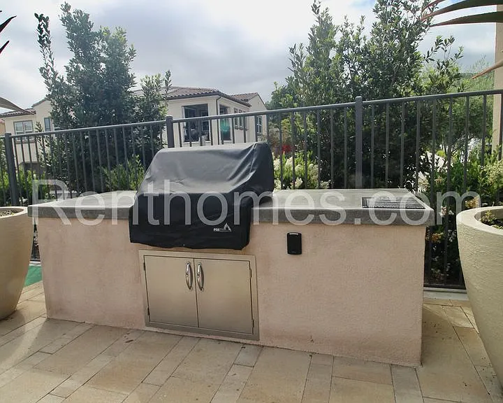 10835 Wendy Way — Photo 29
