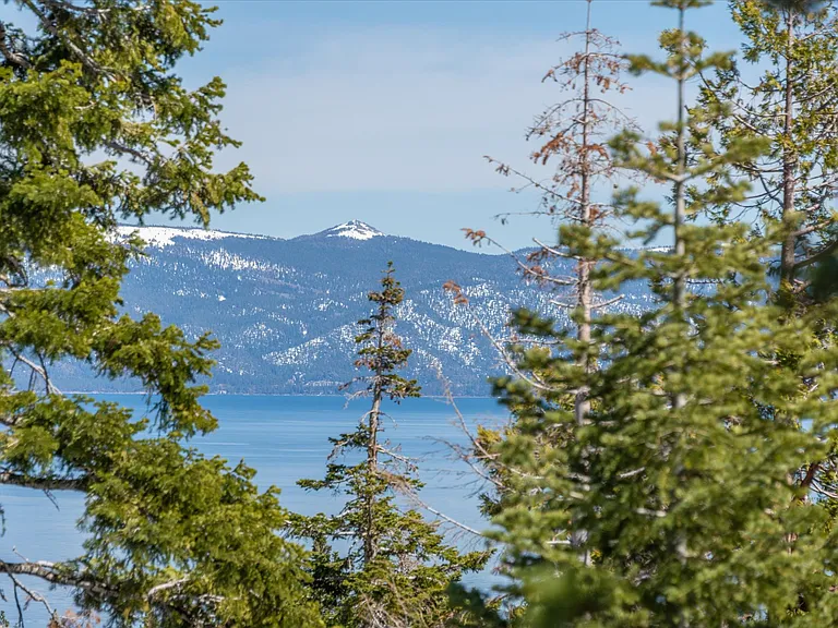 1655 Tahoe Park Heights Dr — Photo 16