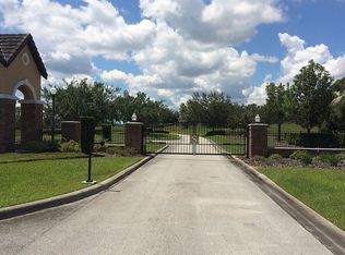 615 N Lake Shenandoah Loop, Inverness, FL 34453