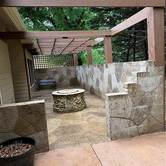 2320 Kennesaw Oaks Trl NW — Photo 9