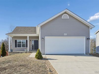 1879 Waters Edge Way, Pevely, MO, 63070