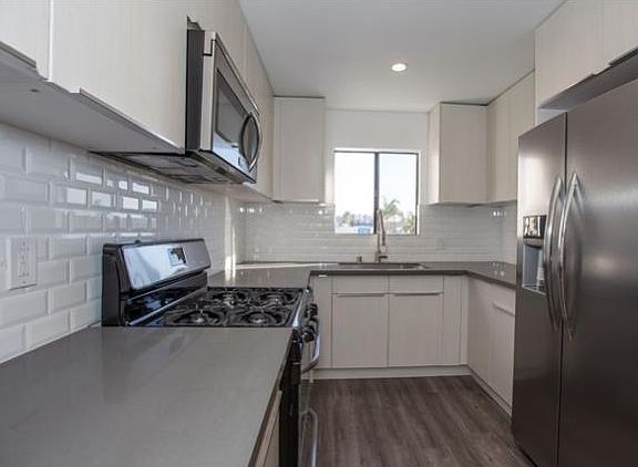 awesomely appointed kitchen