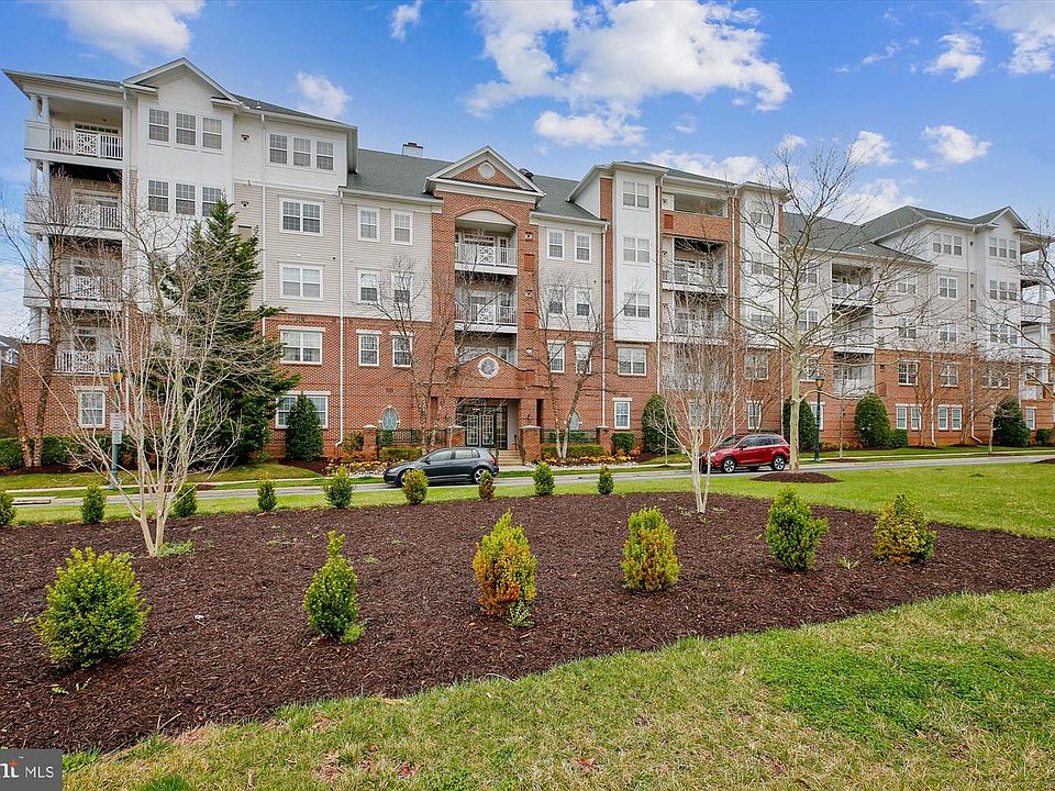 1st image of 327 King Farm Blvd APT 309