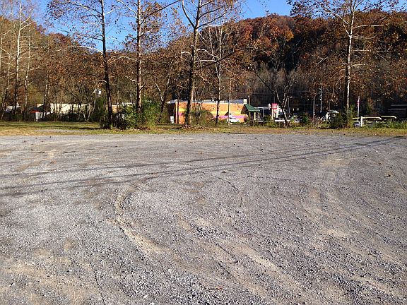 Showing all level land