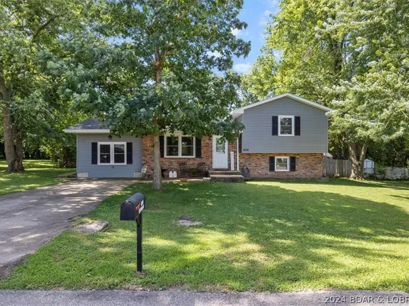 606 W Haven Dr, Eldon, MO 65026