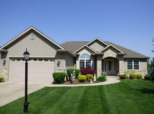 19 Woodruft Dr, Valparaiso, IN 46385