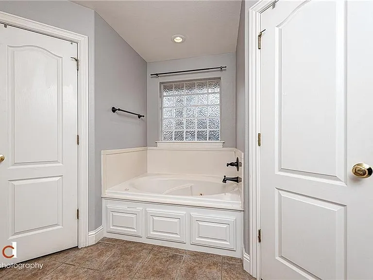 5712 W Casey Dr — Photo 16