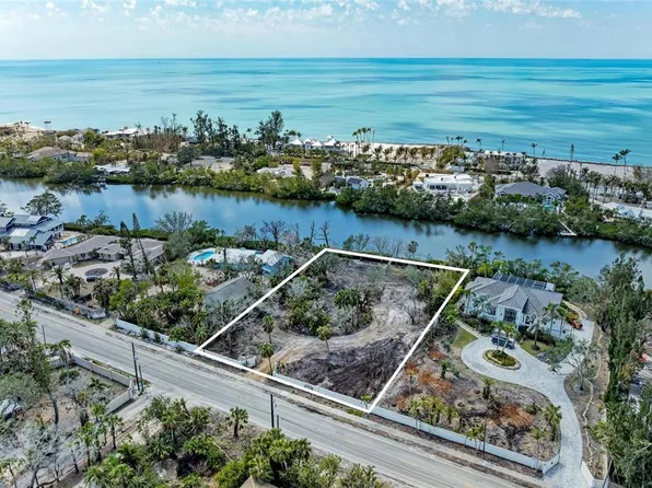 7536 Midnight Pass Rd #4, Sarasota, FL 34242