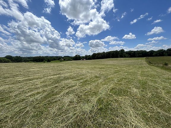 3rd image of 5960 Valley Rd Lot 2