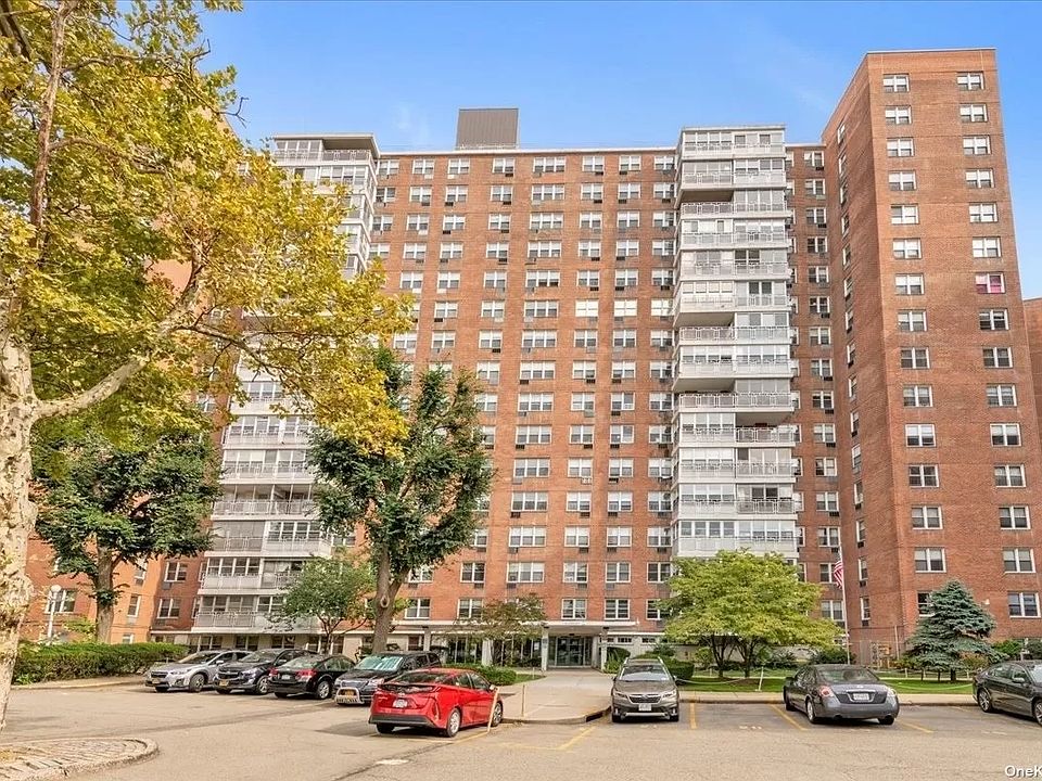 1st image of 4310 Kissena Blvd APT 10A