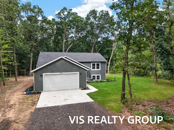 3506 Hall Rd, Muskegon, MI 49442
