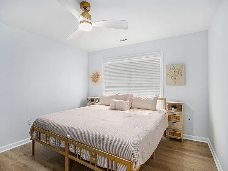 260 Aurora Ave NW — Photo 23