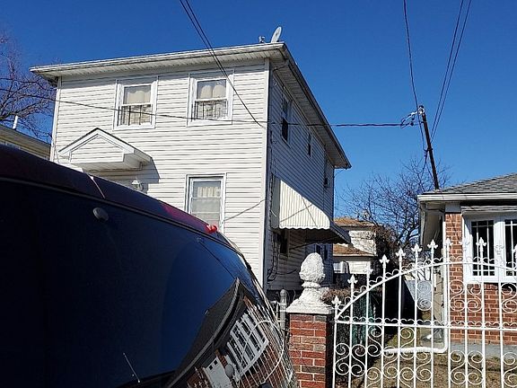 2nd image of 17455 128th Ave