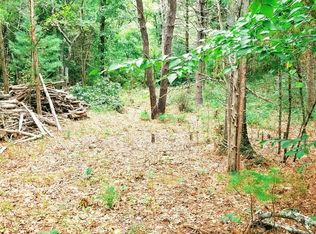 19 Howland Rd, Assonet, MA 02702