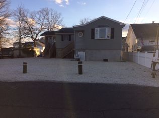 14 Port Rd, Brick, NJ 08723