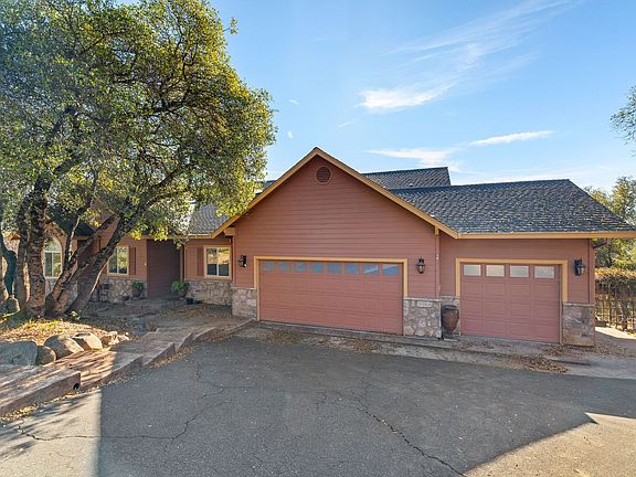 2nd image of 14304 Lake Vista Dr