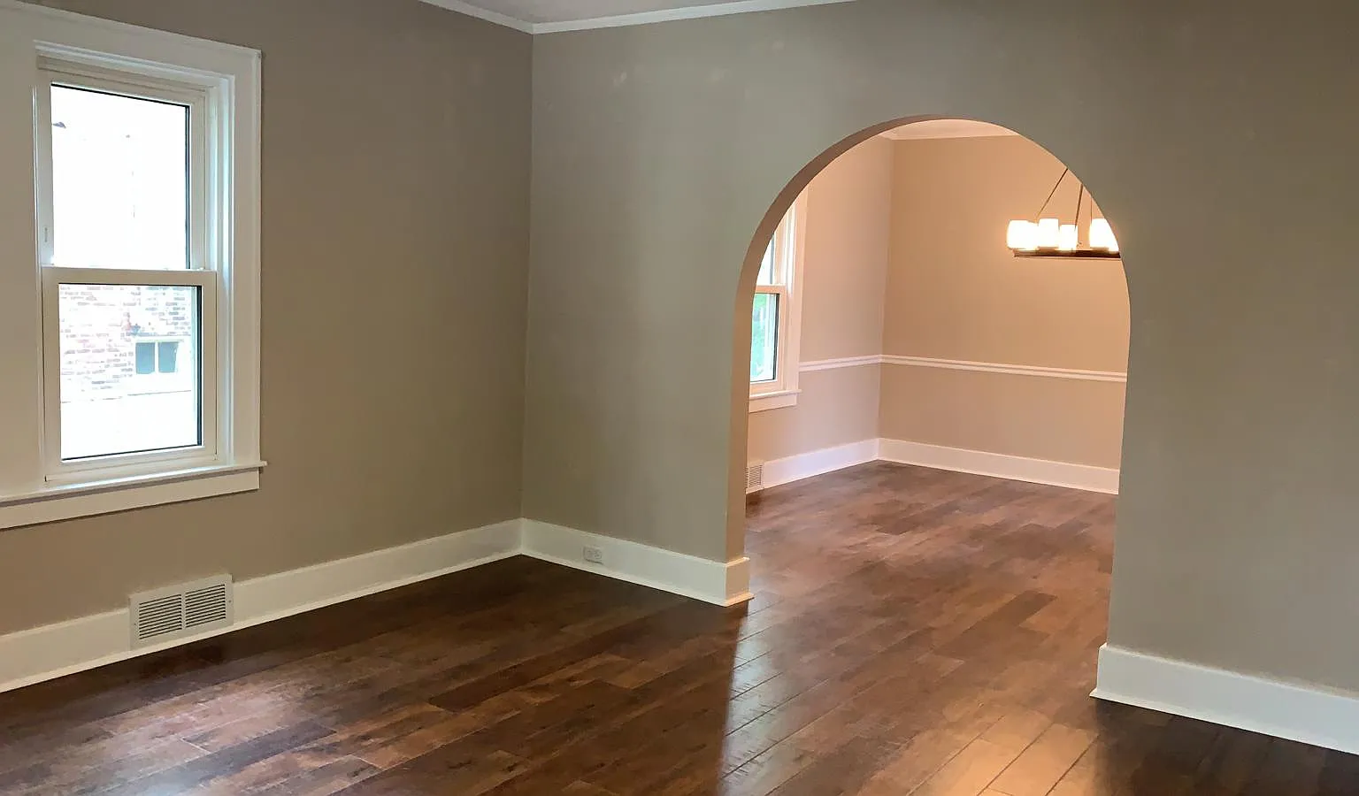 205 Muir Rd — Photo 3