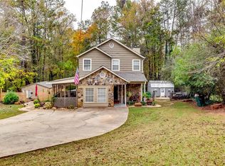 3511 Sandra Dr, Douglasville, GA 30135
