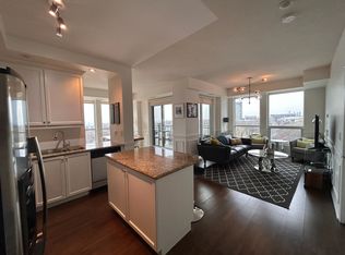 628 Fleet St #914, Toronto, ON M5V 1A8