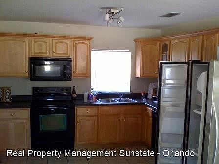 2nd image of 412 Zimmerman Dr