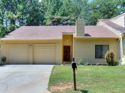 1525 Dillard Rd, Stone Mountain, GA, 30088