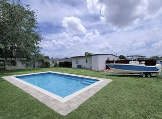 2445 NW 162nd Ter, Miami Gardens, FL 33054