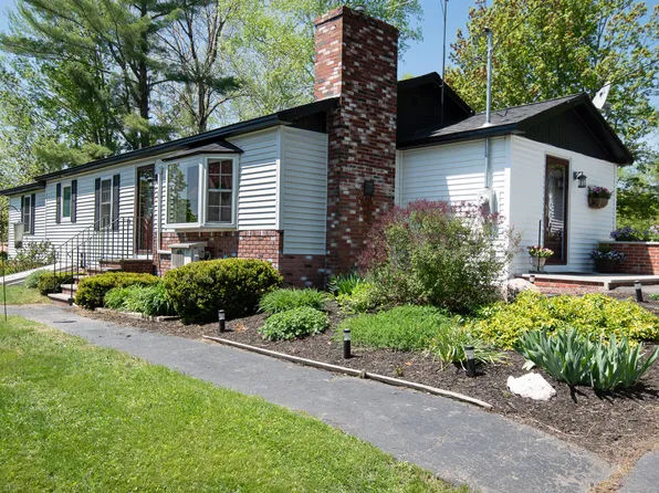 48 Weston Road, Dover-Foxcroft, ME 04426