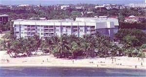 3rd image of 1901 S Roosevelt Blvd APT 403W