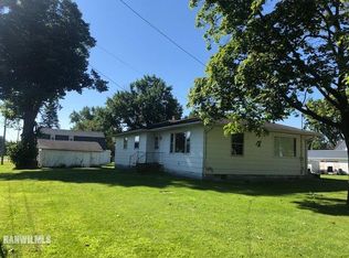 813 W Washington St, Warren, IL 61087