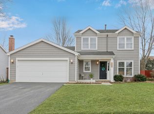 757 Alexandra Blvd, Crystal Lake, IL 60014