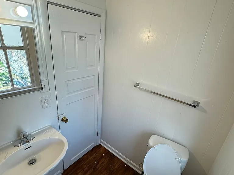 315 Miller Ln — Photo 6