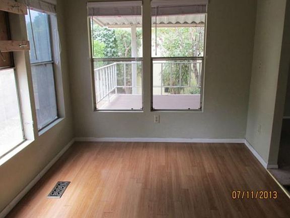 5th image of 1234 Bishop Dr