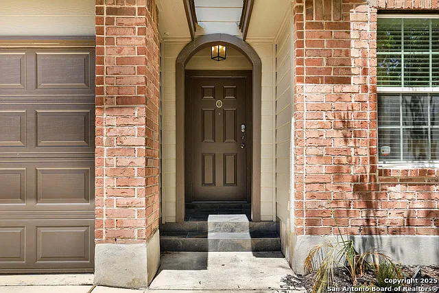 3 bed, 2.0 bath, 1653 sqft, $1,850 — Photo 2