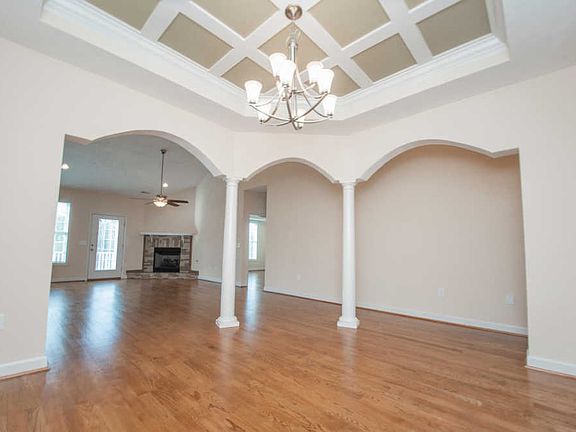 4th image of 64 Primrose Ct