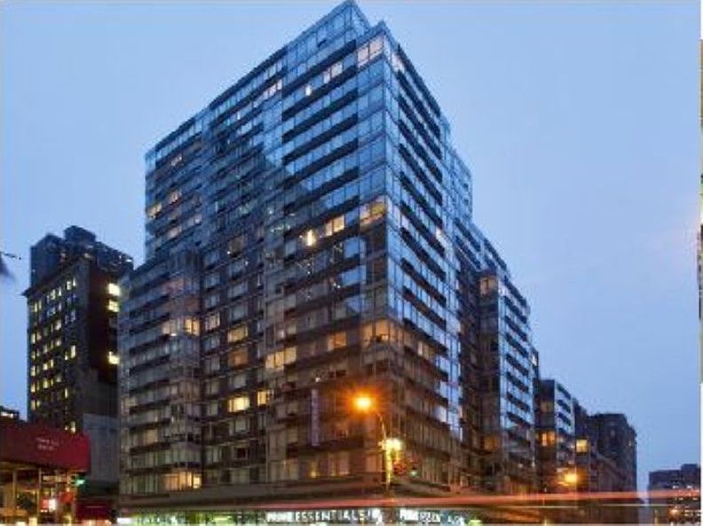1st image of 88 Leonard St Ph 3
