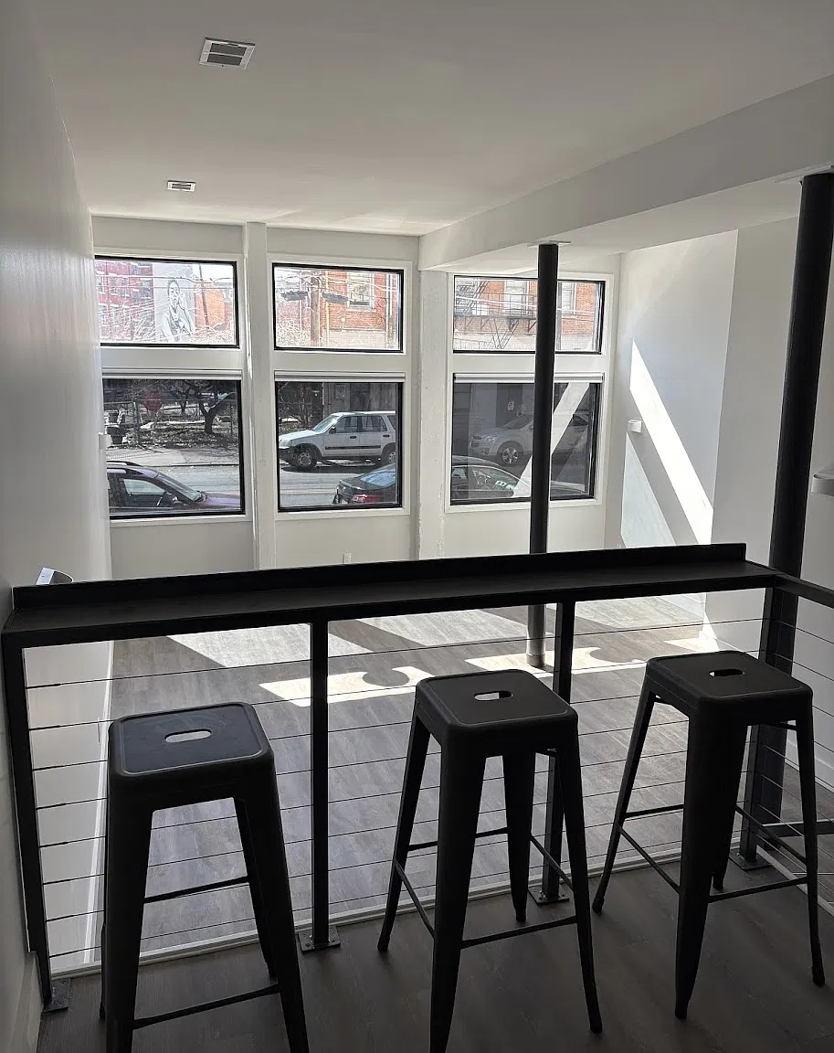 2 bed, 1800 sqft, $2,250 — Photo 1
