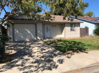 72 Lezlie Ct, Oakdale, CA 95361