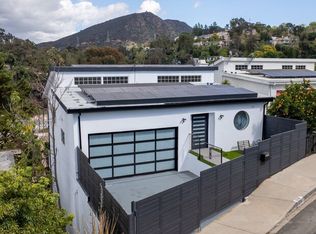 3256 Dos Palos Dr, Los Angeles, CA 90068