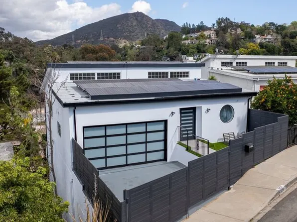 3256 Dos Palos Dr, Los Angeles, CA 90068