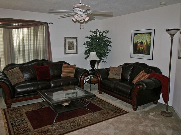 4th image of 10212 Paso Fino Pl SW