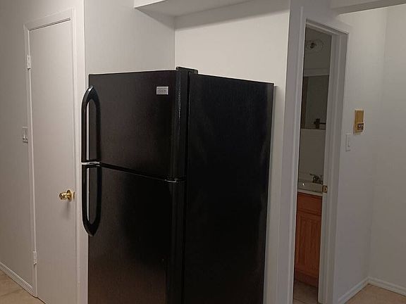 2nd image of 15606 79th St