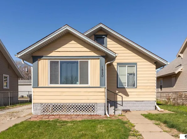 1820 N 31st St, Omaha, NE 68111