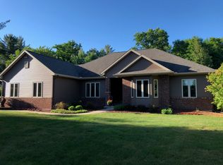 1897 Deerwood Trl, Kronenwetter, WI 54455