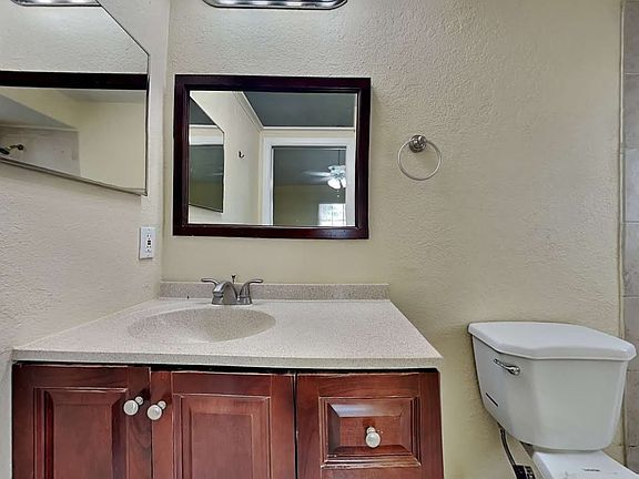 5th image of 5316 Starhill Pl #1