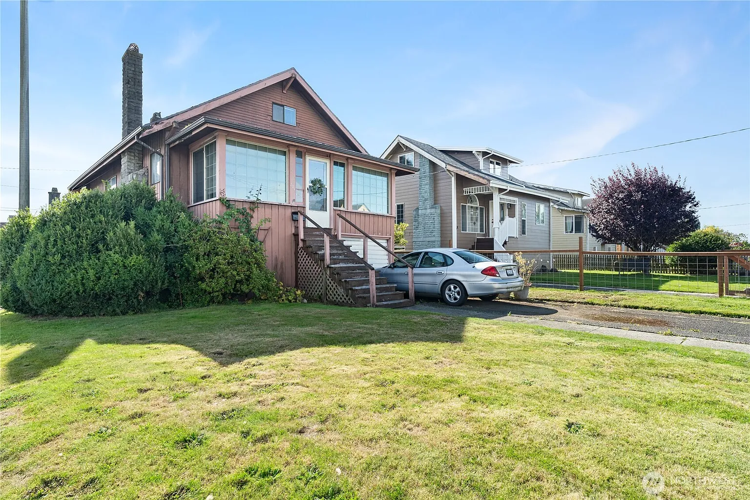 701 Simpson Avenue photo 1