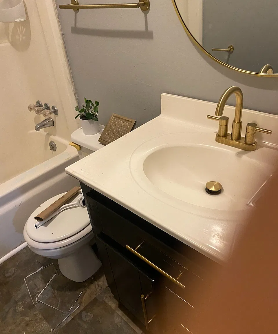 2 bed, 950 sqft, $1,100 — Photo 2